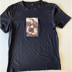 NWOT Graphic Men’s T-shirt